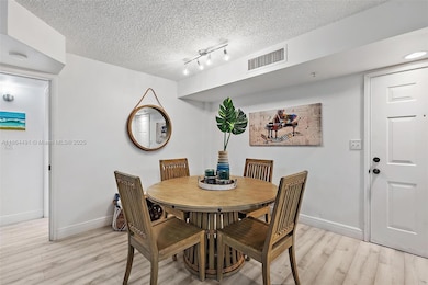 Mariner's Cay unit 203, Hypoluxo, FL 33462 - photo 6