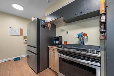 3848 Mount Vernon Rd SE, Cedar Rapids, IA 52403 - photo 7