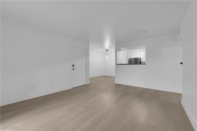 5055 W Hacienda Ave unit 1046, Las Vegas, NV 89118 - photo 4