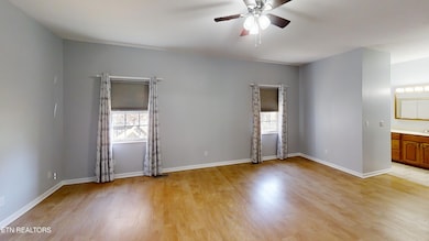 172 Hawthorn Loop, Crossville, TN 38555 - photo 6