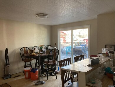 401 N Sharp St, Saratoga, WY 82331 - photo 7