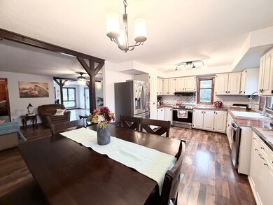 32 Hemlock St, Douglas, MA 01516 - photo 5