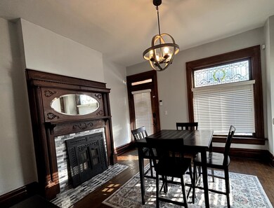 256 W Hubbard Ave, COLUMBUS, OH 43215-13