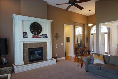 1522 Wildwood Cir, Raymore, MO 64083 - photo 5