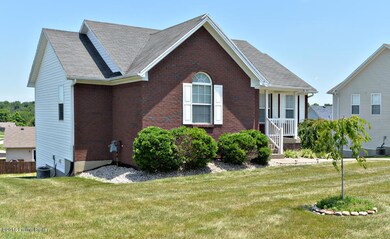 220 Holly Marie Dr, Mount Washington, KY 40047 - photo 3