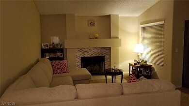 9613 Intercoastal Dr, Las Vegas, NV 89117 - photo 2