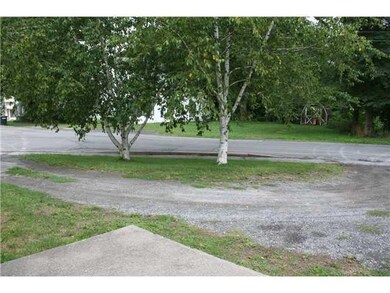 Parking Lot/Garage