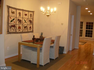 8113 Mississippi Rd, Laurel, MD 20724 - photo 4