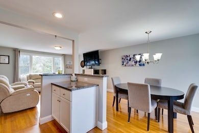 120 King St, Raynham, MA 02767 - photo 4