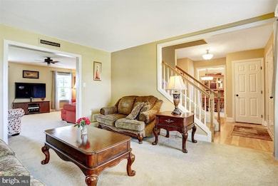 31 Cobblestone Dr, Palmyra, PA 17078 - photo 4