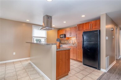 732 N Gross St, Conway, PA 15027 - photo 5