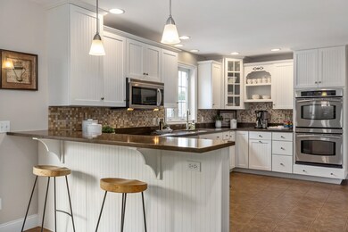 6 Hickory Pond Ln, Stratham, NH 03885 - photo 4