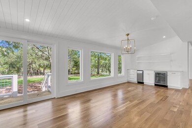 CREM - 1172 Manor-14