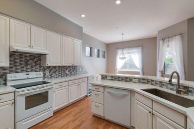 007_Kitchen