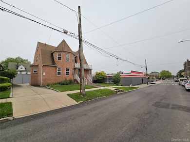 35-35 155th St, Flushing, NY 11354 - photo 3