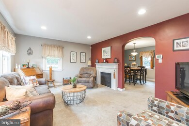 417 Pilgrim Ln, Drexel Hill, PA 19026 - photo 5