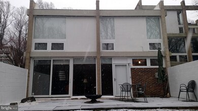 11530 Hickory Cluster, Reston, VA 20190 - photo 2