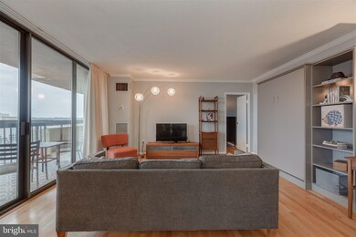 Alexandria House unit 1406, Alexandria, VA 22314 - photo 5