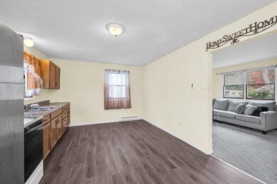 48-50 Wrentham Rd, Springfield, MA 01119 - photo 7