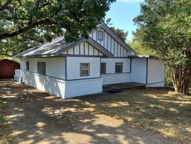 908 W Heron St, Denison, TX 75020 - photo 3