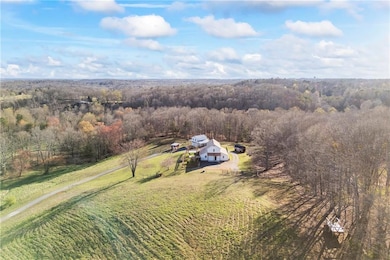 Your peaceful paradise awaits. Expansive property 