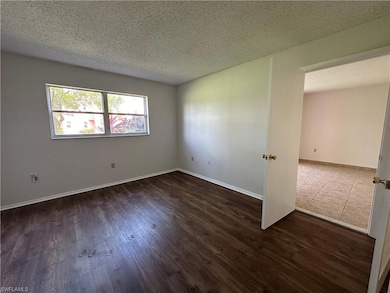 170 Turtle Lake Ct unit 111, Naples, FL 34105 - photo 3