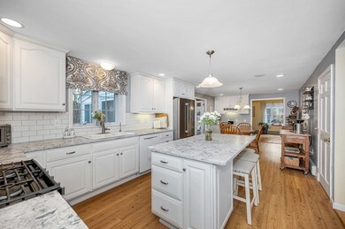 10 Autumn Ln, Chelmsford, MA 01824 - photo 5