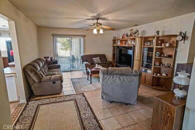 2172 58th St W, Rosamond, CA 93560 - photo 4