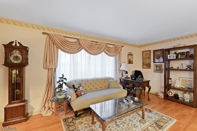 15 Twain St, Bloomfield, NJ 07003 - photo 4