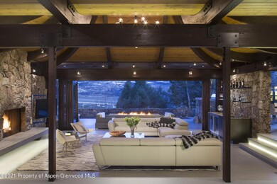2116McLainFlats60