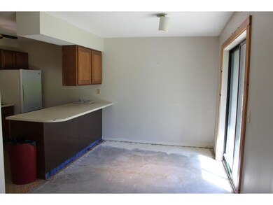 69 Twin Oaks Terrace, South Burlington, VT 05403 - photo 6