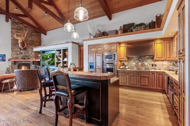 Wood floors, T&G Ceiling