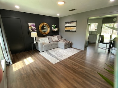 16903 Tibet Rd, Friendswood, TX 77546 - photo 4