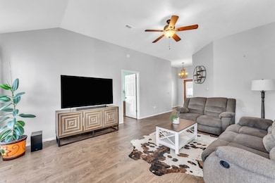 1006 E Longview Dr, Rogers, AR 72756 - photo 7