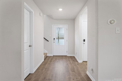 22103 Pivot Point, San Antonio, TX 78261 - photo 6