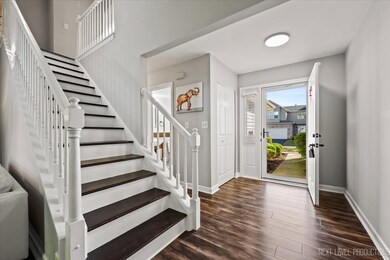 1704 Tamahawk Ln, Naperville, IL 60564 - photo 3