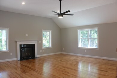 44 Gilman Rd, North Billerica, MA 01862 - photo 5