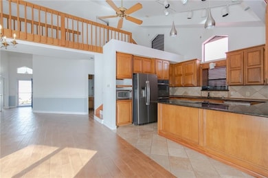 13925 Dasmarinas Dr, Corpus Christi, TX 78418 - photo 4