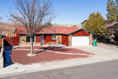 207 La Grange Ave, Farmington, NM 87401 - photo 2