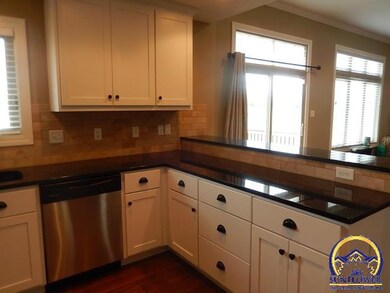 3609 NW Sterling Chase Ct, Topeka, KS 66618 - photo 4