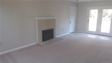12608 Cedar Fall Dr, Huntersville, NC 28078 - photo 3