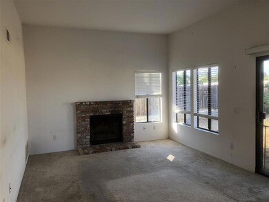 1816 W Cliff Ct, Carlsbad, CA 92008 - photo 2