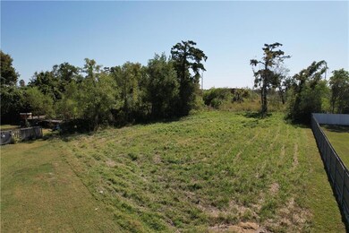 4501 Francisco Verrett Dr, New Orleans, LA 70126 - photo 5