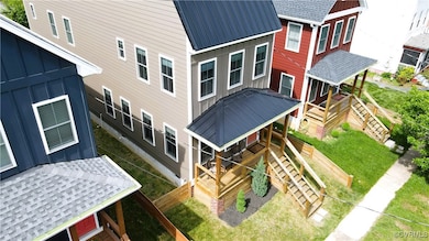 This fenced-in side yard alley for dog runner and