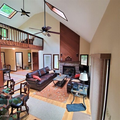 118 Gunstock Ln, Tafton, PA 18464 - photo 6