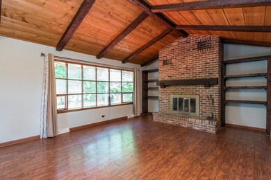 405 Campus Cir, Waukegan, IL 60085 - photo 5