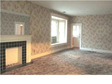 Living room/Dining room view