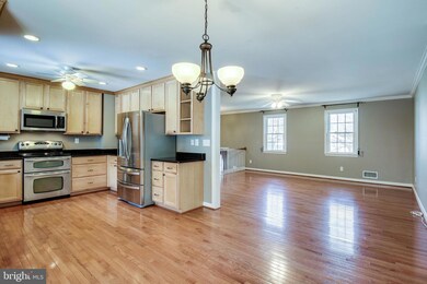 5114 Portsmouth Rd, Fairfax, VA 22032 - photo 3