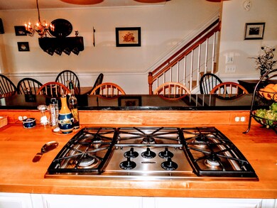 42 Walnut St unit 6, Old Orchard Beach, ME 04064 - photo 5