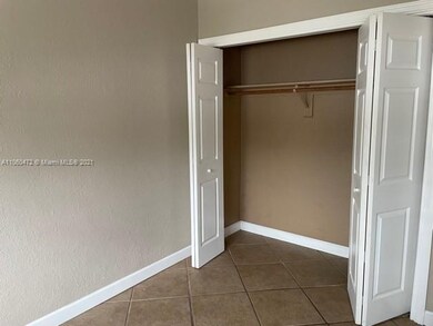 4050 NE 12th Terrace unit 241, Oakland Park, FL 33334 - photo 3